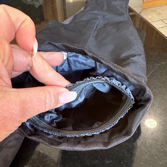 Arctic snowsuit toddler 2t - Picture 6 of 8